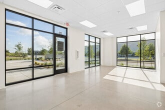 19150 Marketplace Ave, Kyle, TX for lease Interior Photo- Image 1 of 8