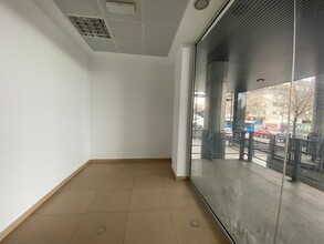Calle de Arequipa, 1, Madrid, Madrid for lease Interior Photo- Image 2 of 3