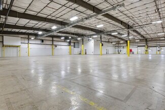 Plus de détails pour 324 Industrial Park Rd, Franklin, NC - Industriel à louer