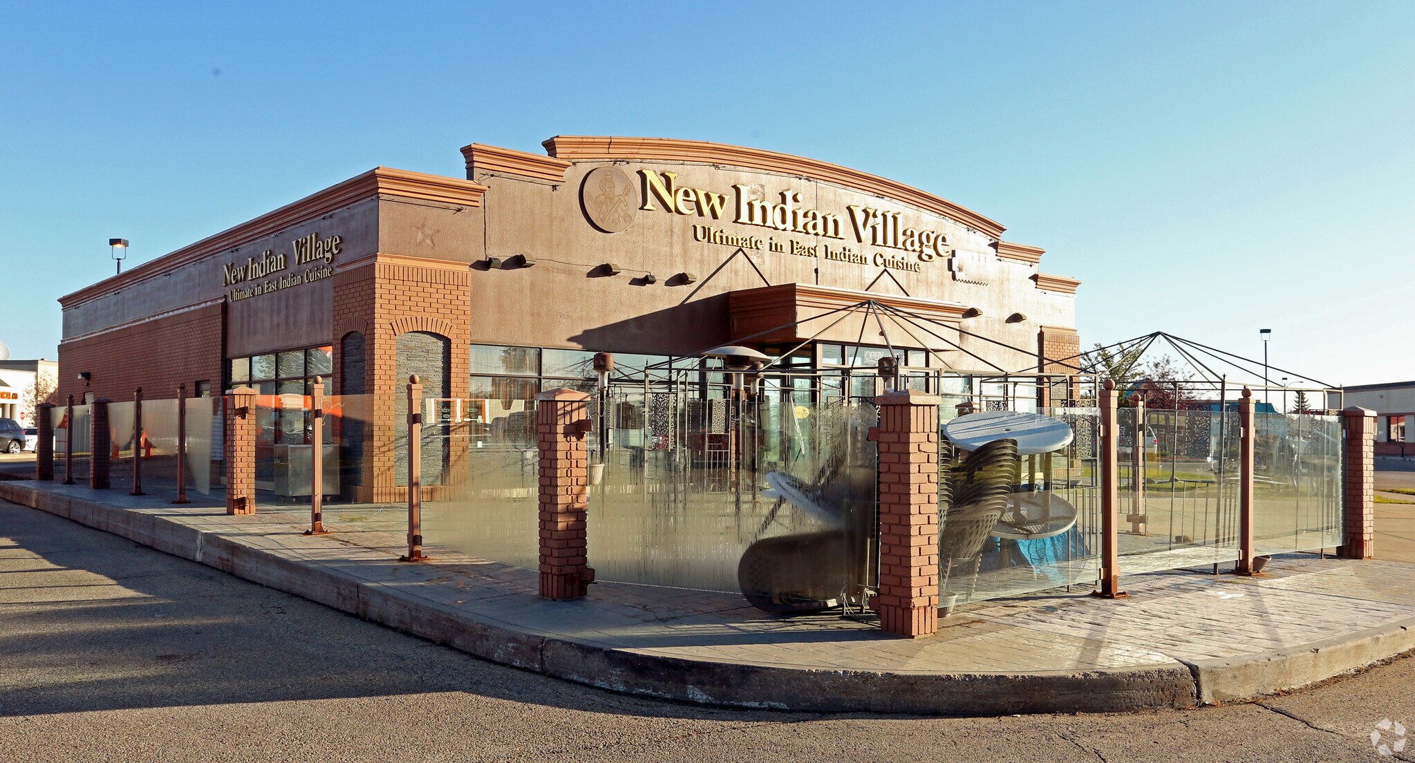 320 Manning Cross NW, Edmonton, AB à vendre Photo principale- Image 1 de 1