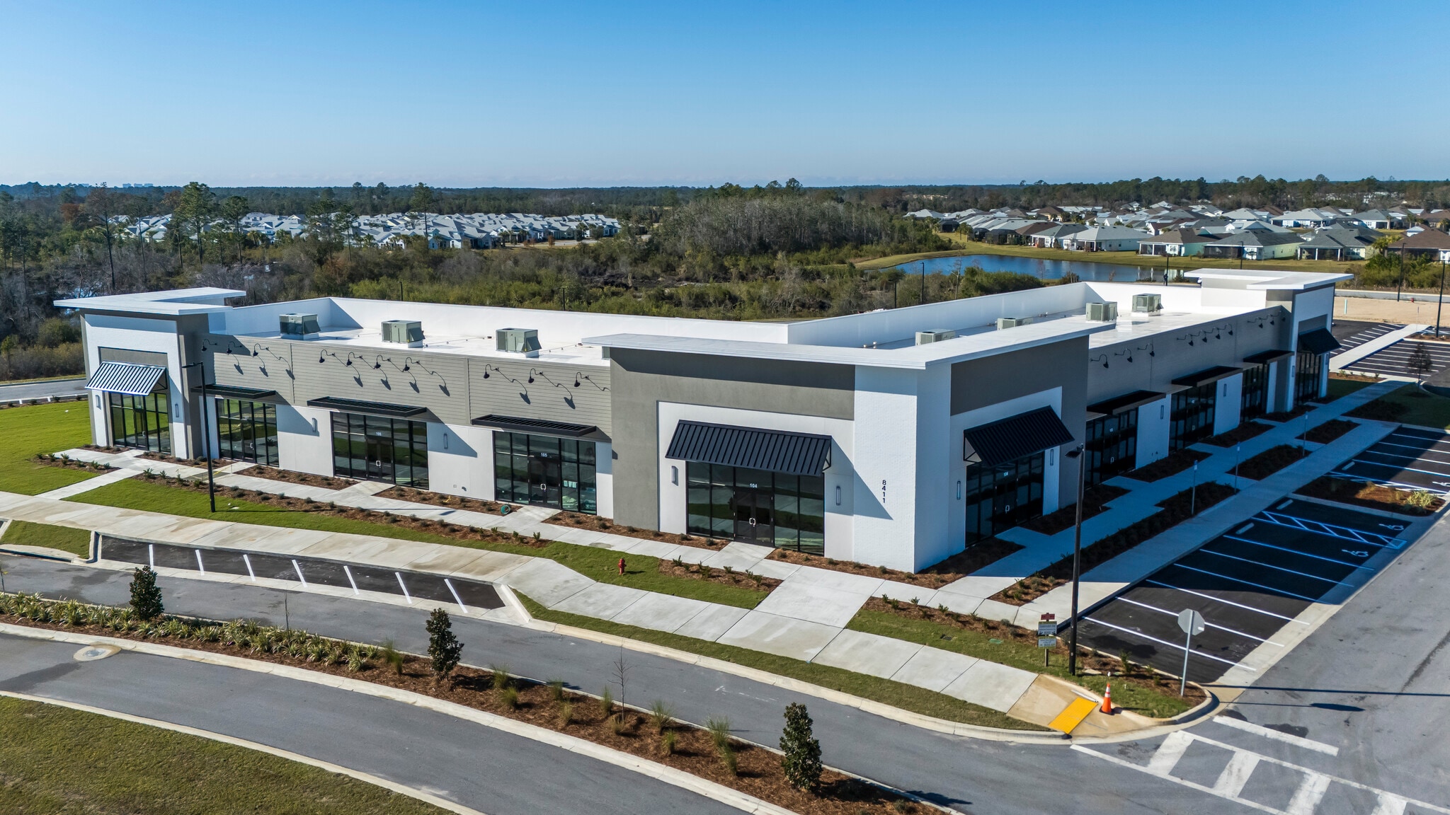 8411 Town Center Blvd, Panama City Beach, FL for lease Primary Photo- Image 1 of 7
