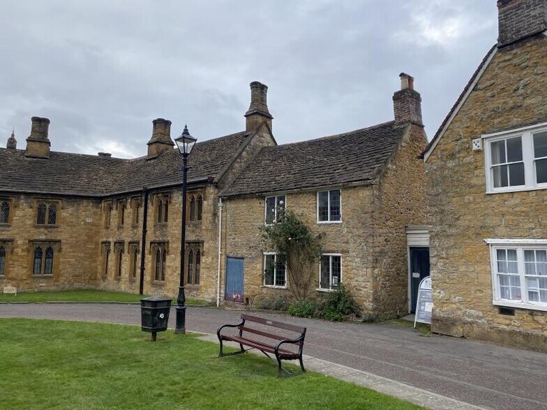 Abbey Close, Sherborne à vendre - Photo principale - Image 1 de 5