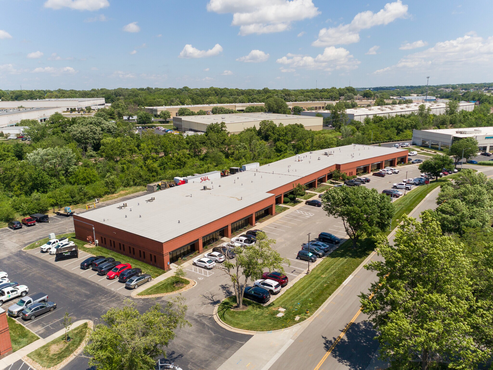 8000-8032 Reeder St, Lenexa, KS for lease Building Photo- Image 1 of 6