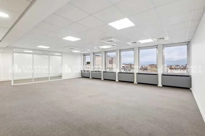 Bureau dans Neuilly-sur-Seine à louer - Photo intérieure - Image 3 de 12