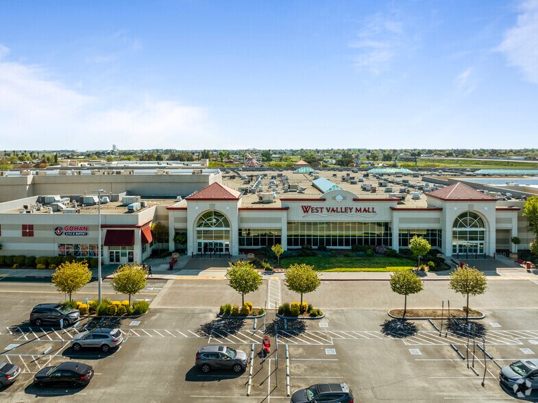 3200 Naglee Rd, Tracy, CA à louer - Photo principale - Image 1 de 27