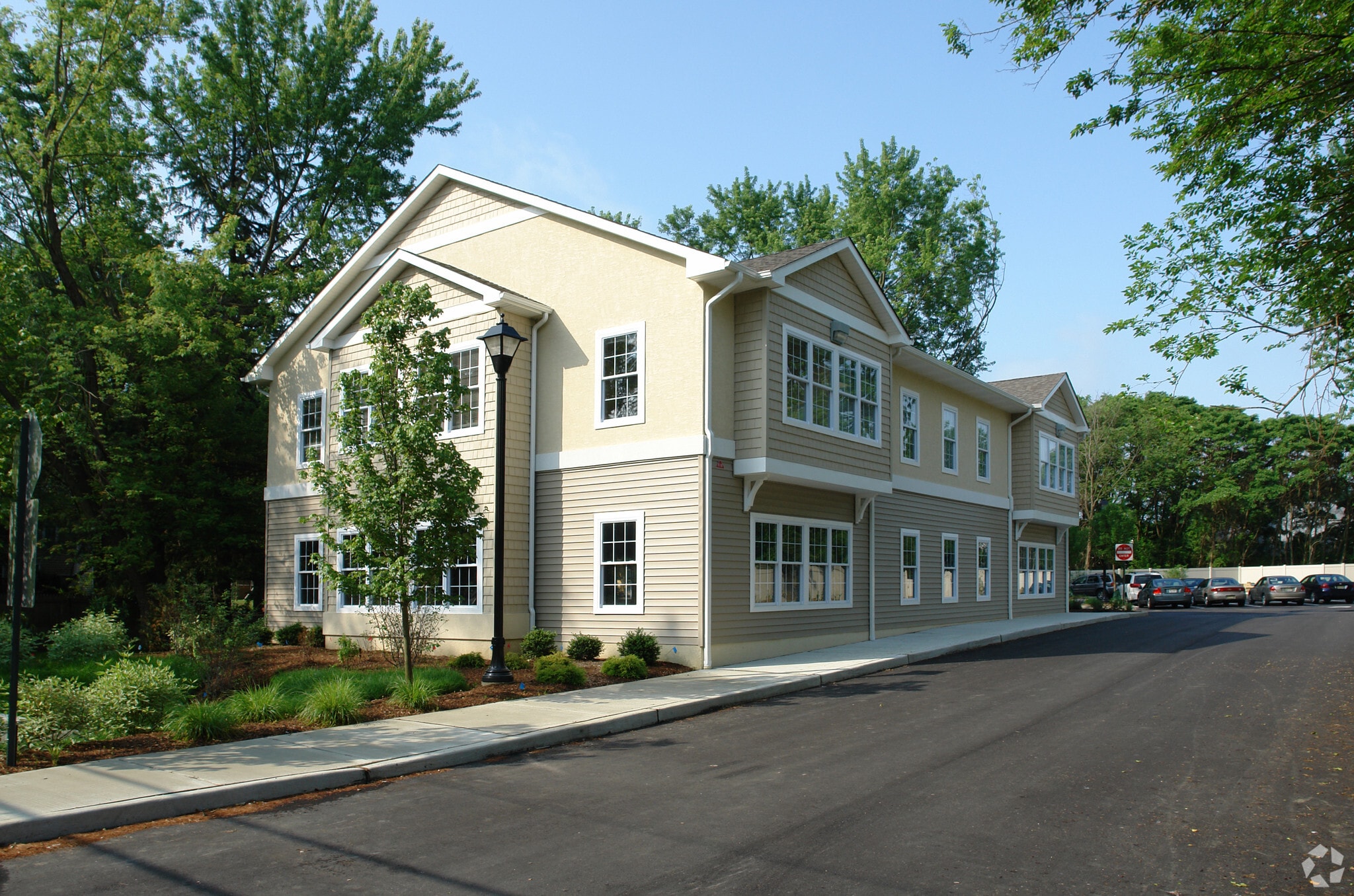 1949 Haddonfield-Berlin Rd, Cherry Hill, NJ à louer Photo du bâtiment- Image 1 de 14