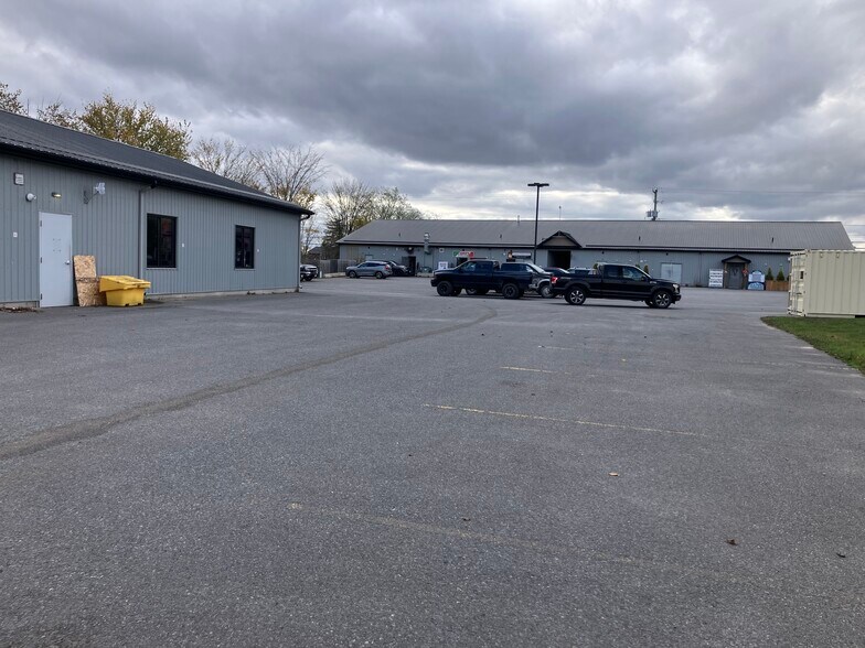 5062 Road 38, South Frontenac, ON à vendre - Photo du bâtiment - Image 3 de 15