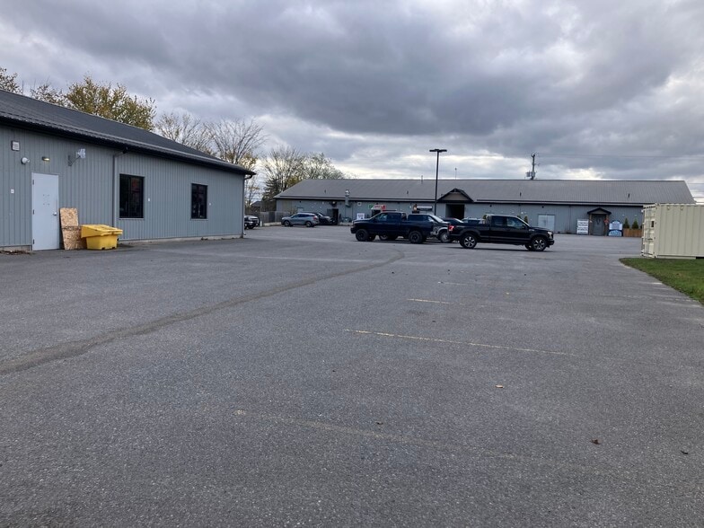 5062 Road 38, South Frontenac, ON à vendre - Photo du bâtiment - Image 3 de 15