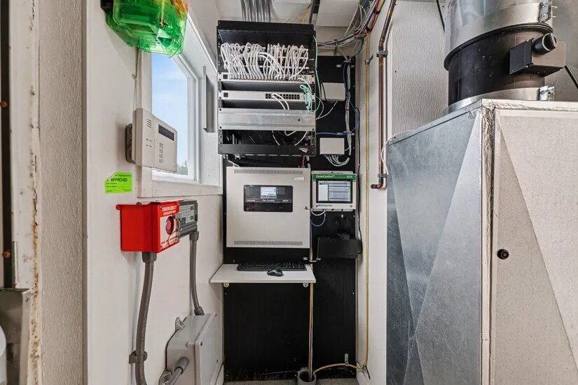 206 E Park Dr, Kalkaska, MI à vendre - Photo intérieure - Image 3 de 15