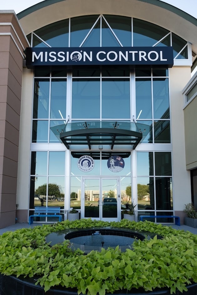 12121 Westheimer Rd, Houston, TX à louer Photo du bâtiment- Image 1 de 16