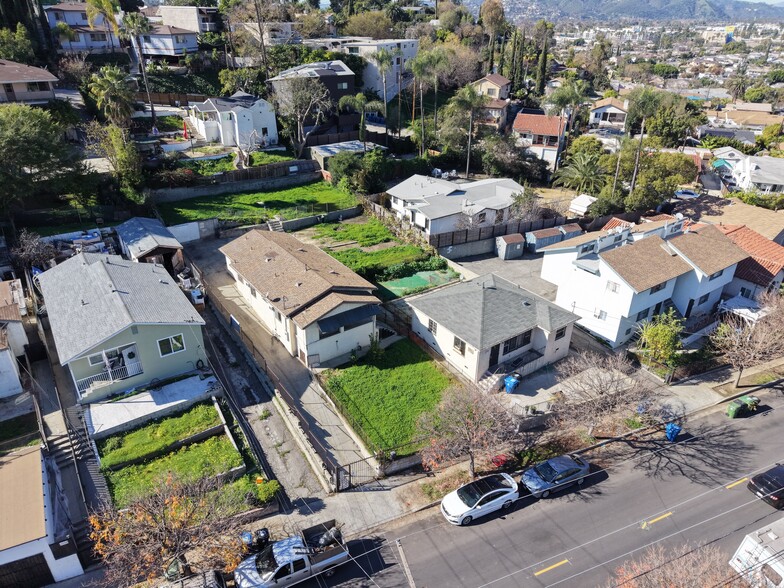 2302 W Avenue 33, Los Angeles, CA for sale - Building Photo - Image 2 of 8
