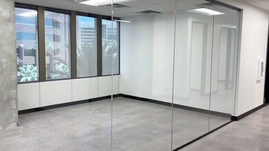 3030 N Central Ave, Phoenix, AZ à louer - Vidéo sur l’inscription commerciale