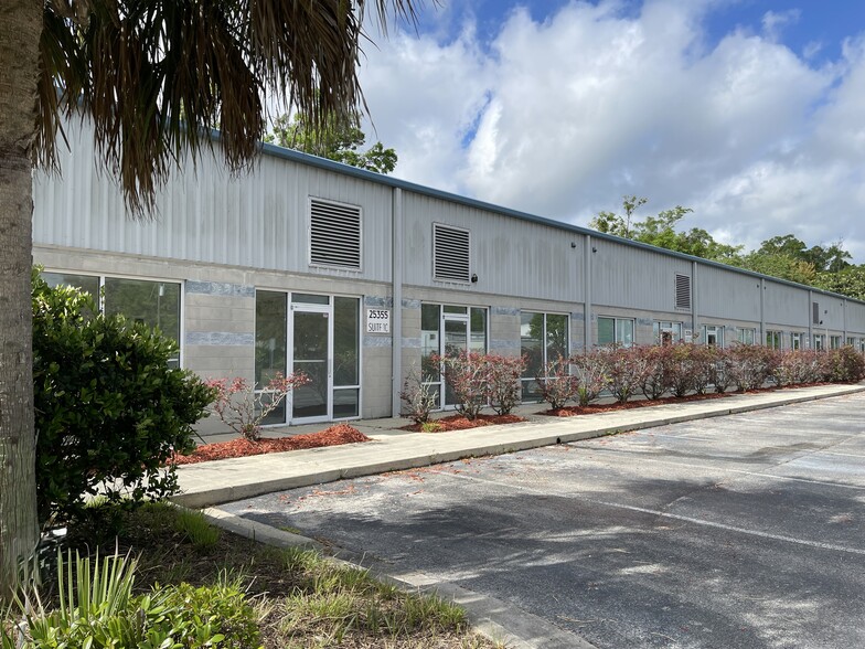 25355 NW 8th Pl, Newberry, FL for sale - Building Photo - Image 1 of 14
