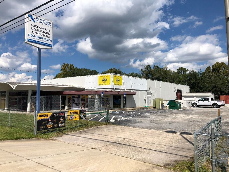 4827 Philips Hwy, Jacksonville, FL for lease - Building Photo - Image 1 of 14