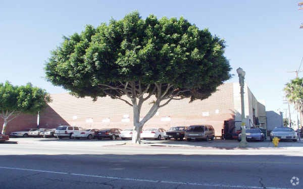 154 W 21st St, Los Angeles, CA for sale - Building Photo - Image 2 of 6