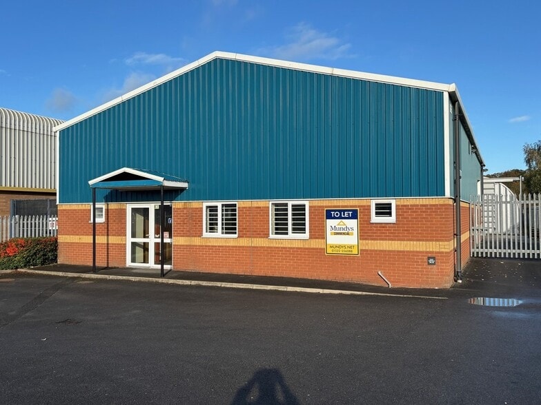 Whisby Way, Lincoln for lease - Building Photo - Image 2 of 3