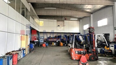 Industrial in Rubí, Barcelona for lease Interior Photo- Image 2 of 4