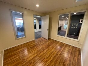 1035 Pearl St, Boulder, CO for lease Interior Photo- Image 1 of 1