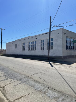 Plus de détails pour 2702 Logan St, Dallas, TX - Industriel à vendre