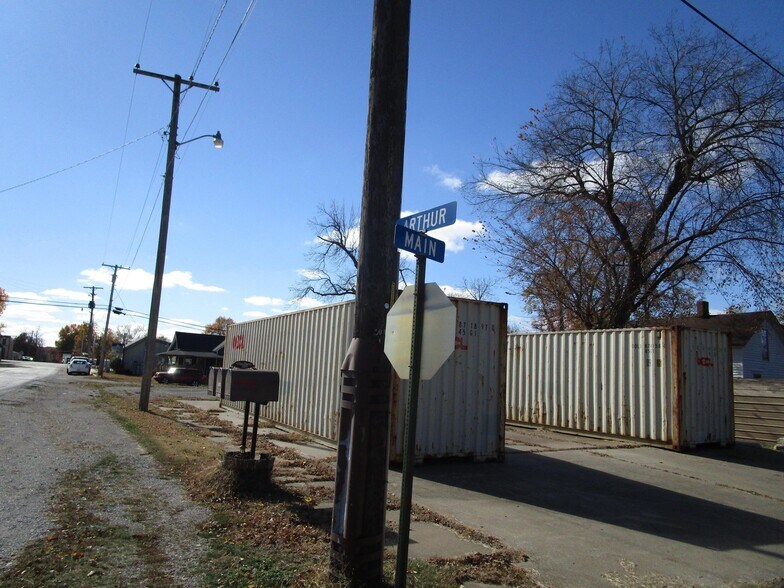 W Main St, Humansville, MO à vendre - Photo du bâtiment - Image 3 de 4