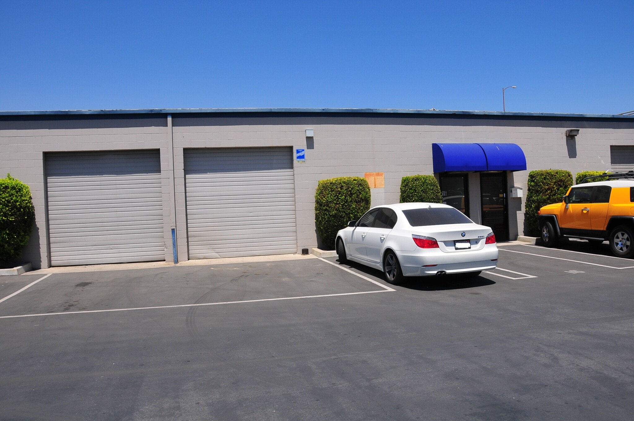 815-825 Western Ave, Glendale, CA for lease Interior Photo- Image 1 of 4