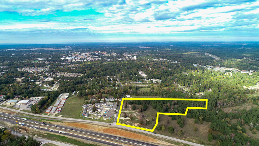 730 Interstate 45 S, Huntsville, TX for sale - Primary Photo - Image 1 of 18