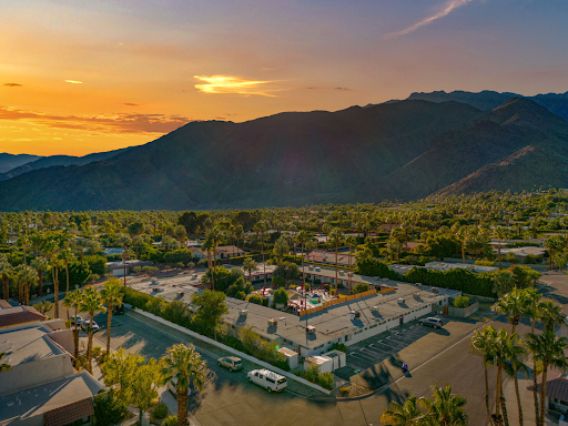 350 W Chino Canyon Rd, Palm Springs, CA à vendre - Photo du b timent - Image 1 de 1