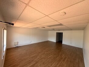 3816-3820 Grand Blvd, New Port Richey, FL for lease Interior Photo- Image 2 of 6