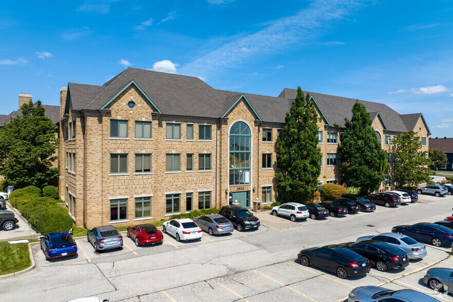 2902 S South Sheridan Way, Oakville, ON à vendre - Photo principale - Image 1 de 1