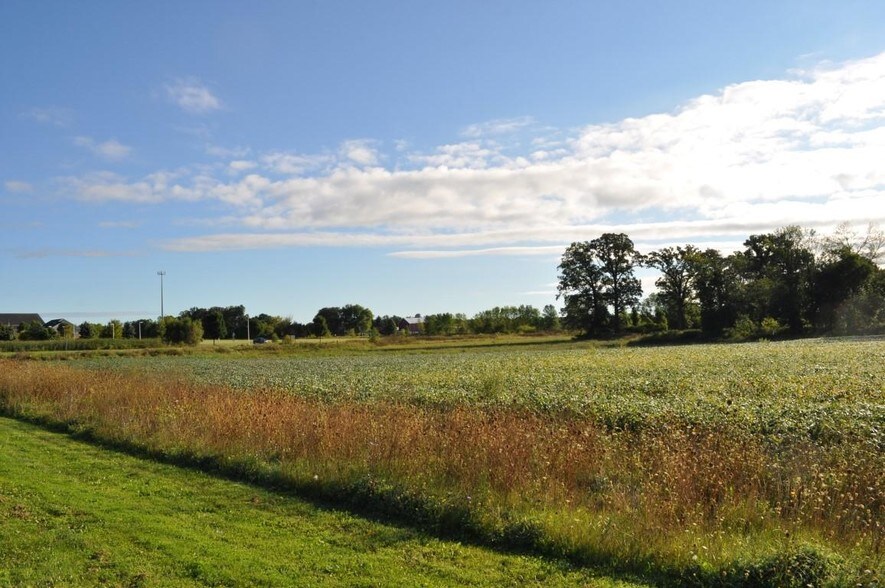 Lt0 Eagle Dr, Jackson, WI à vendre - Photo principale - Image 2 de 12