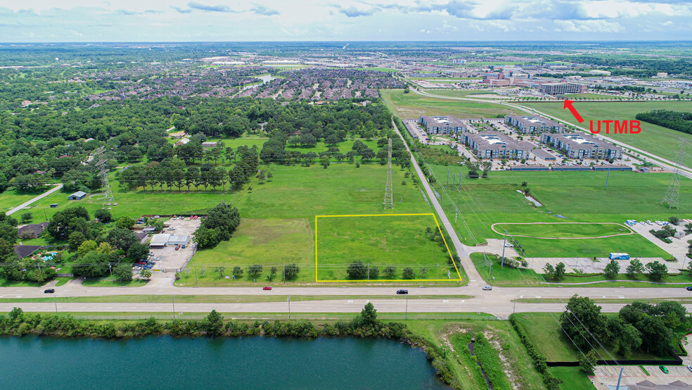 845 W League City Pky, League City, TX for sale - Aerial - Image 3 of 6