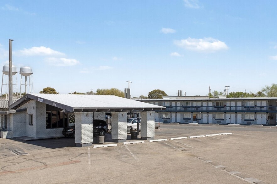 314 E Benson Hwy, Tucson, AZ for sale - Primary Photo - Image 1 of 12
