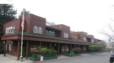 2991-2995 Woodside Rd, Woodside, CA à louer Photo intérieure- Image 1 de 4