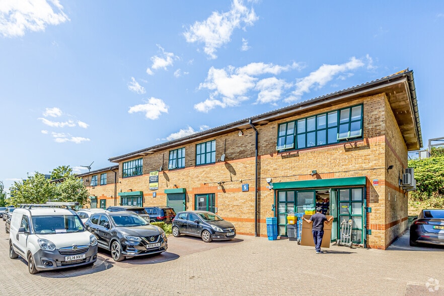 Great Central Way, London for lease - Building Photo - Image 3 of 3
