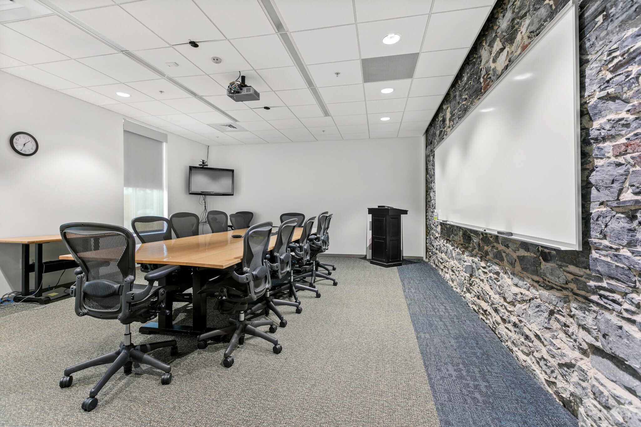 585 Middlesex St, Lowell, MA à vendre Photo du bâtiment- Image 1 de 1