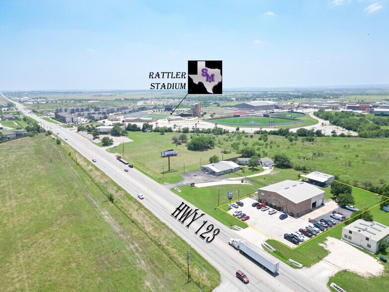3700 Highway 123, San Marcos, TX à louer - Photo du bâtiment - Image 3 de 22