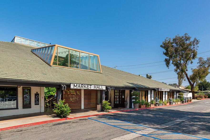 28888-28914 Roadside Dr, Agoura Hills, CA à louer - Photo du bâtiment - Image 3 de 41