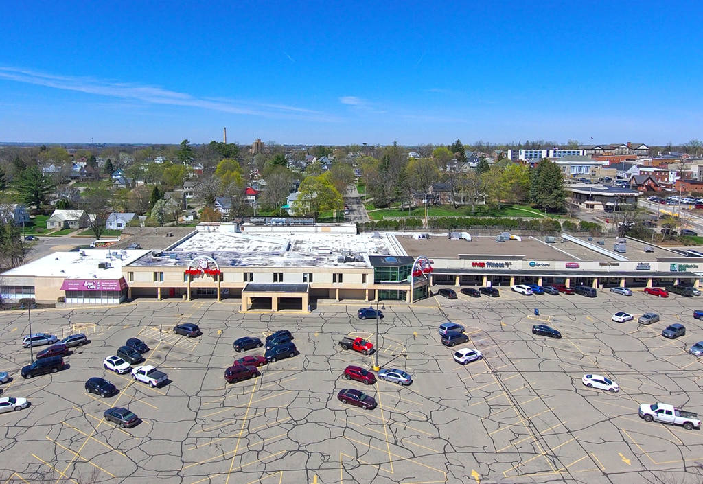 130-300 McGregor Plz, Platteville, WI for sale Primary Photo- Image 1 of 10