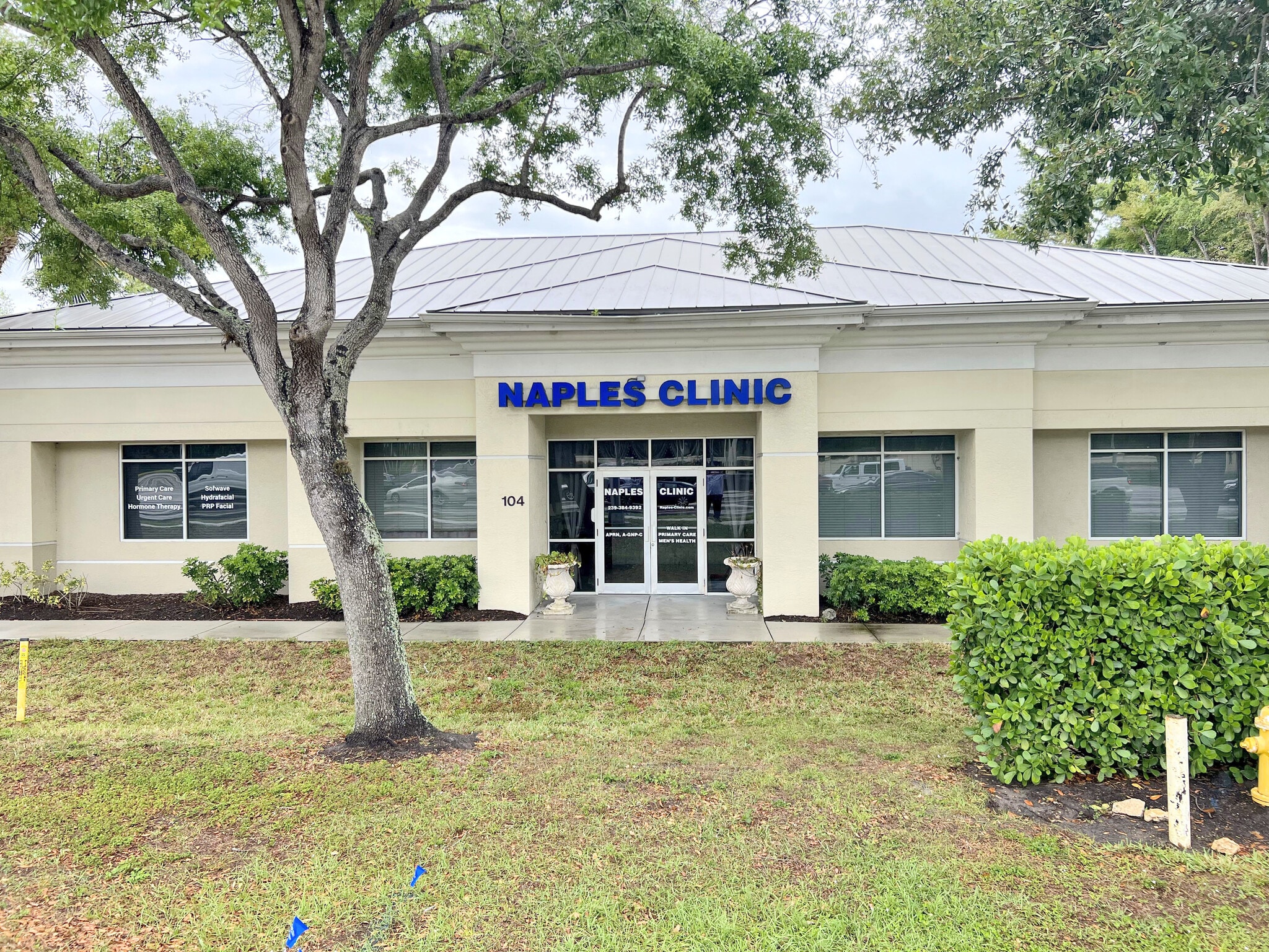 7385 Radio Rd, Naples, FL for lease Primary Photo- Image 1 of 6