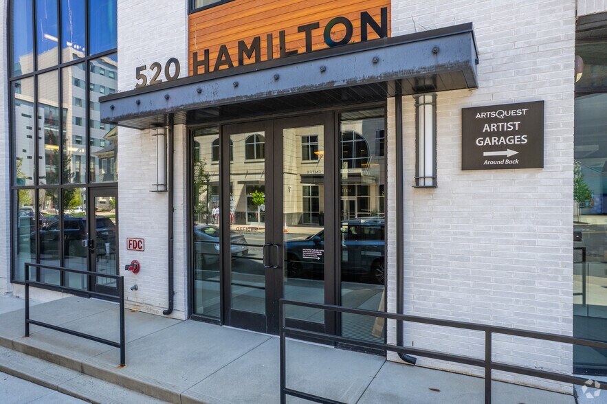 520 Hamilton St, Allentown, PA à louer - Photo du bâtiment - Image 3 de 7