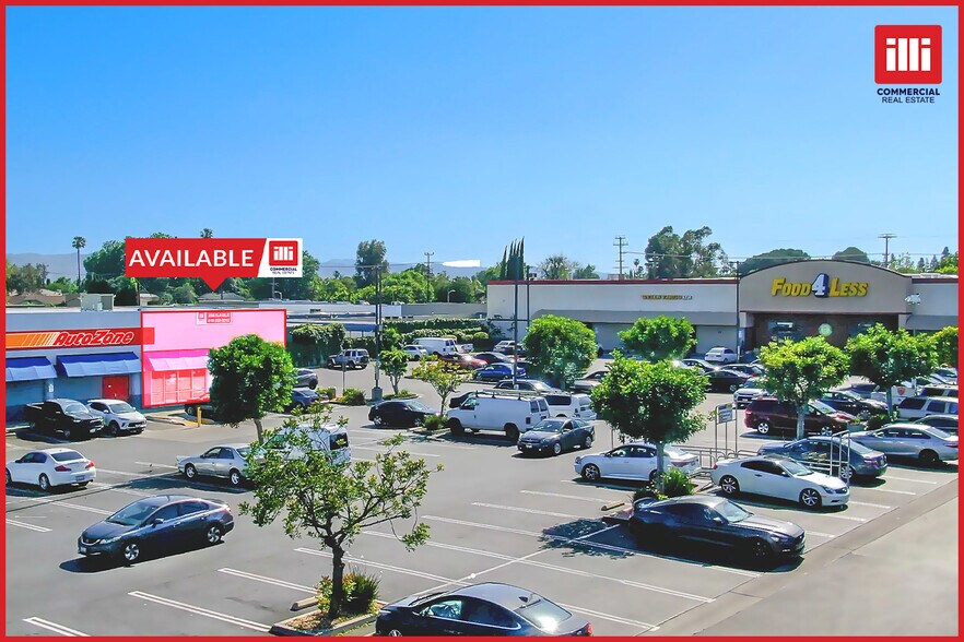 16500-16530 Sherman Way, Van Nuys, CA à louer - Photo du bâtiment - Image 1 de 7