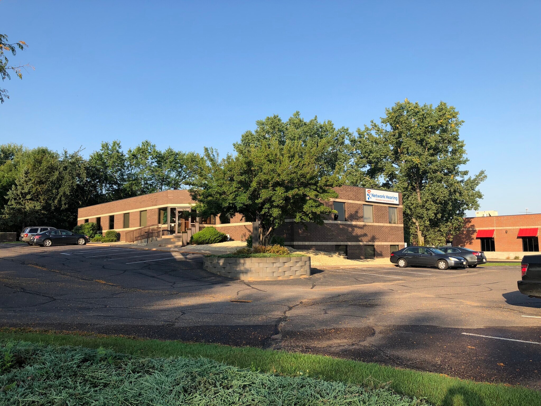 3610 Oakwood Mall Dr, Eau Claire, WI for lease Primary Photo- Image 1 of 7