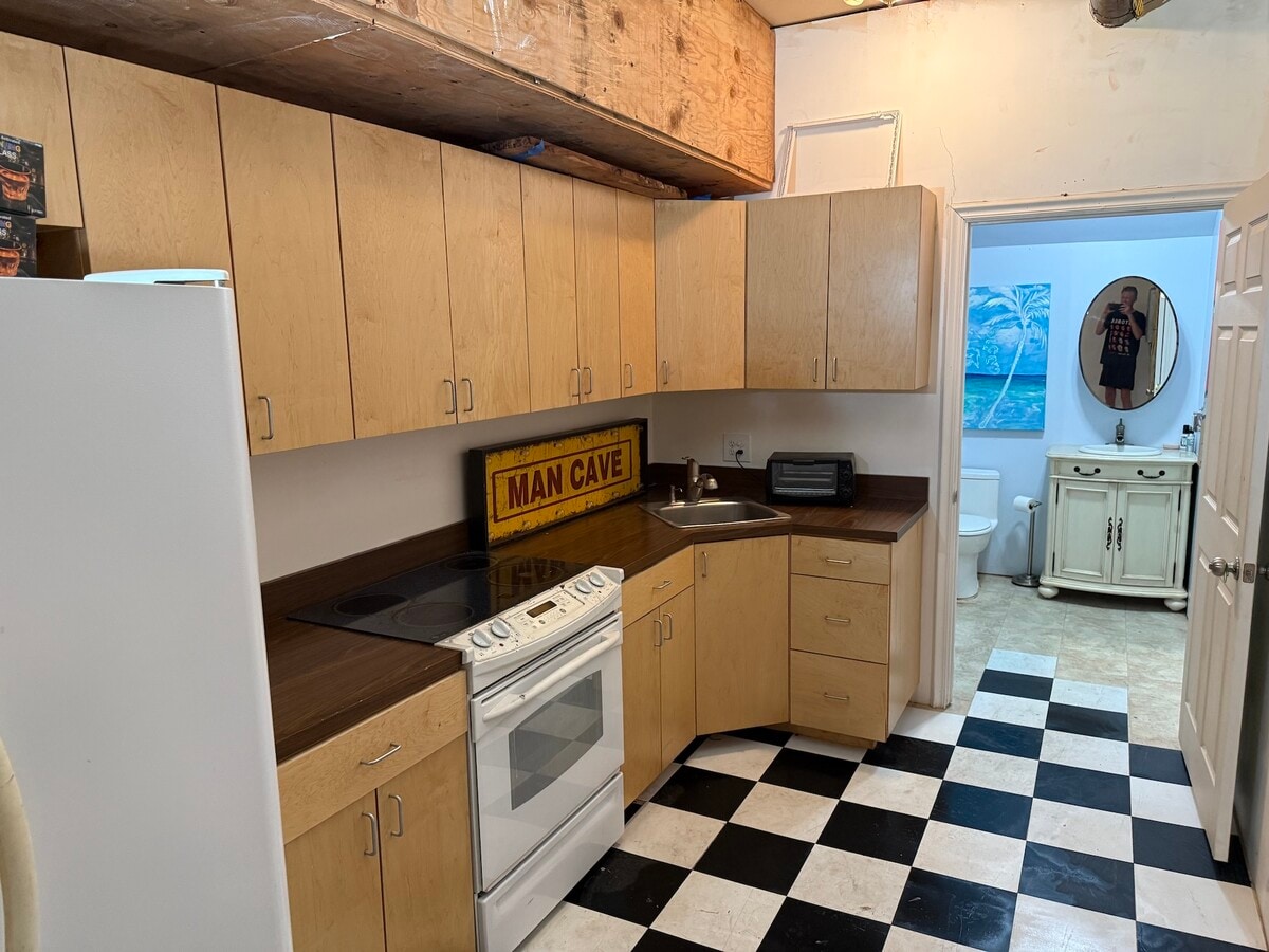 330 Ohukai Rd, Kihei, HI 96753 - Unité 115 - - Photo intérieure - Image 2 of 5