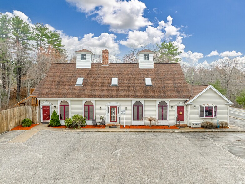 343 Main St, Sandown, NH à vendre - Photo du bâtiment - Image 2 de 31