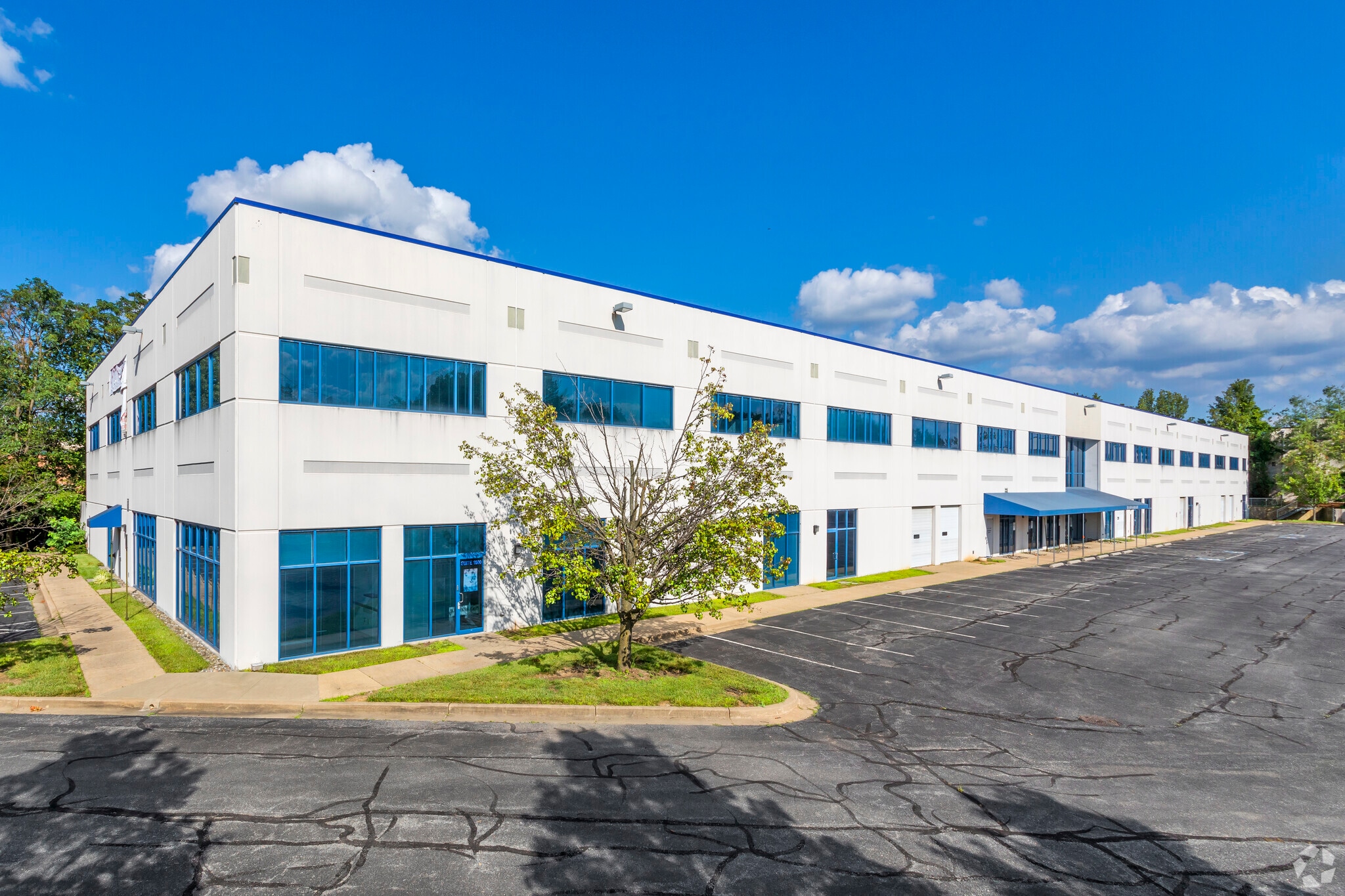 515 Dover Rd, Rockville, MD for lease Primary Photo- Image 1 of 4