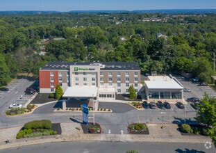 1715 Plaza Ln, Allentown, PA - Aerial map view