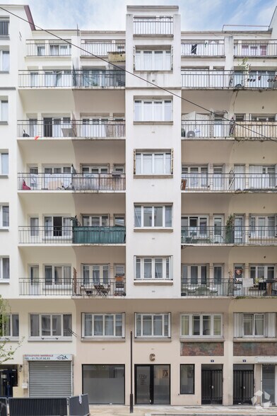 Immeuble residentiel dans Paris à vendre - Photo principale - Image 1 de 1