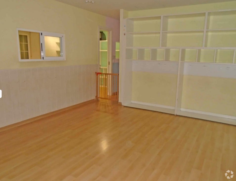 Aranjuez, MAD 28300 - - - Interior Photo - Image 2 of 4
