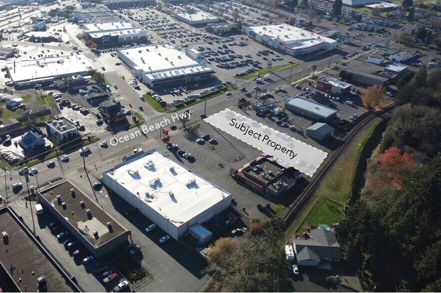 1010 Ocean Beach Hwy, Longview, WA à vendre - Photo principale - Image 1 de 5