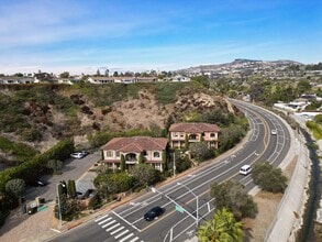 2753 Camino Capistrano, San Clemente, CA à louer Photo intérieure- Image 1 de 10